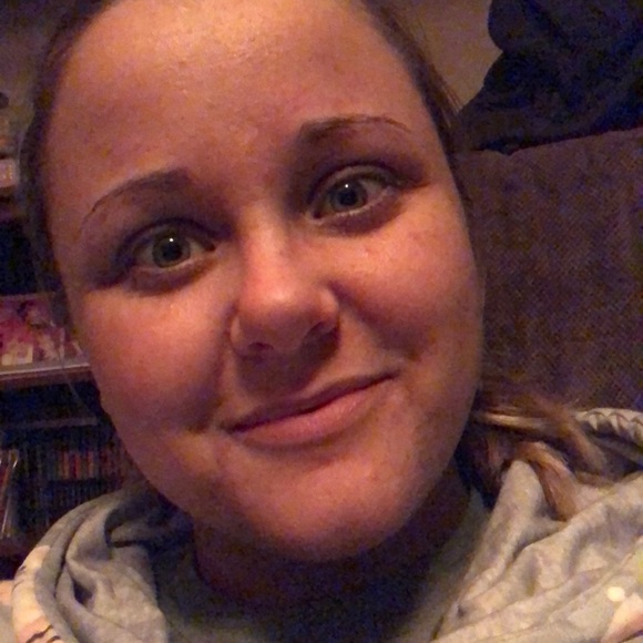 Meet your Posher, Maggie - Picture 1 of 1